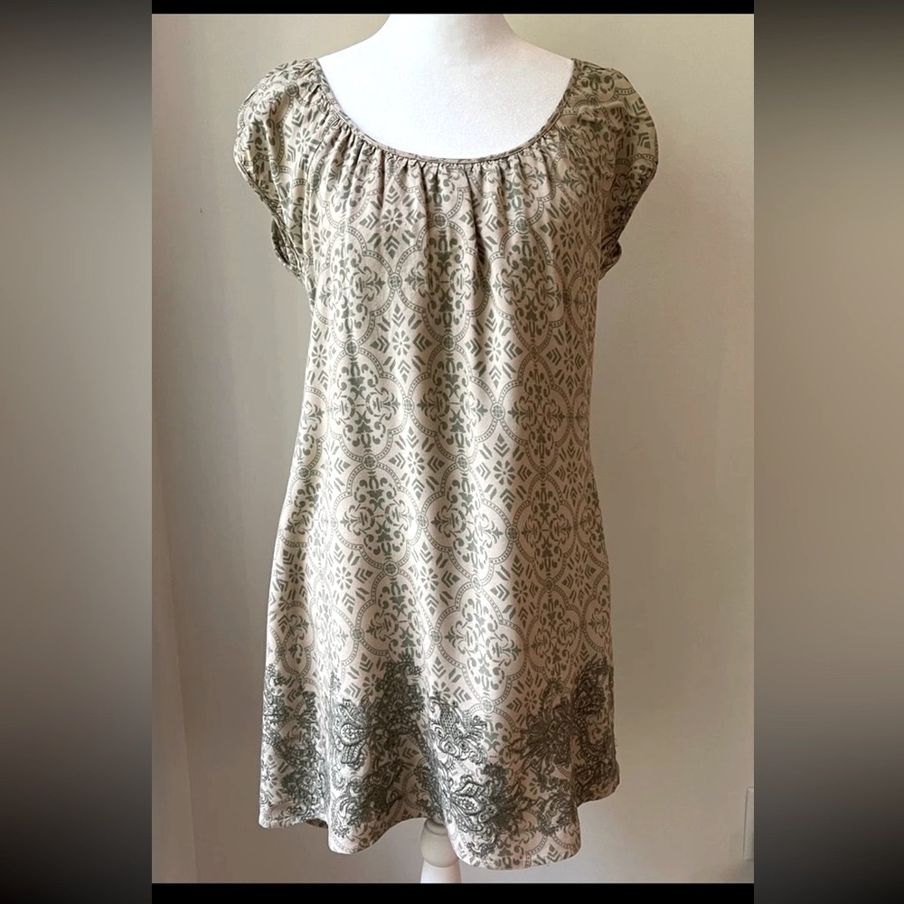 Alya Green and Cream Patterned Mini Dress